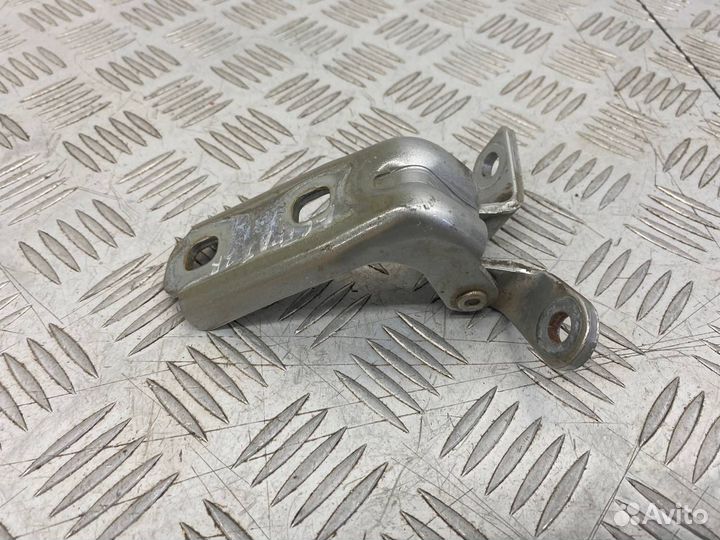 Б/У петля двери задний правый Opel Astra J P10