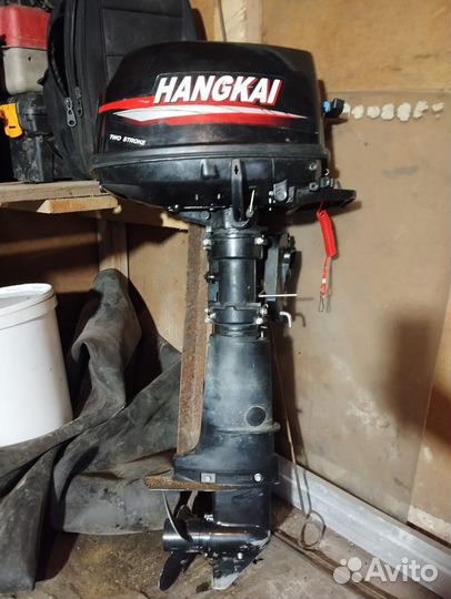 Лодка с мотором