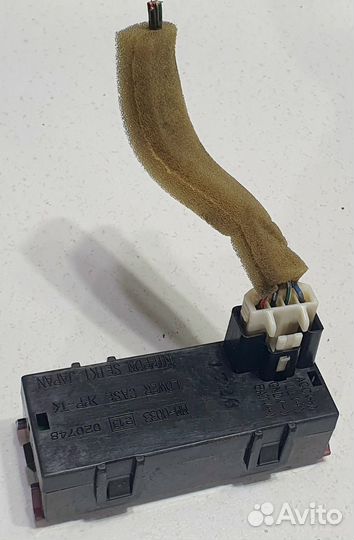 Часы с разъёмом Mitsubishi Lancer 9