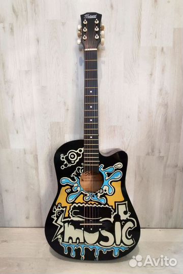 Акустическая гитара новая