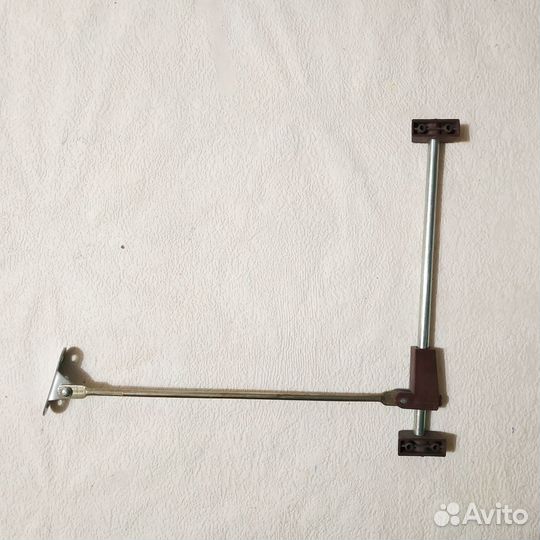 Кронштейн мебельный секретерный левый