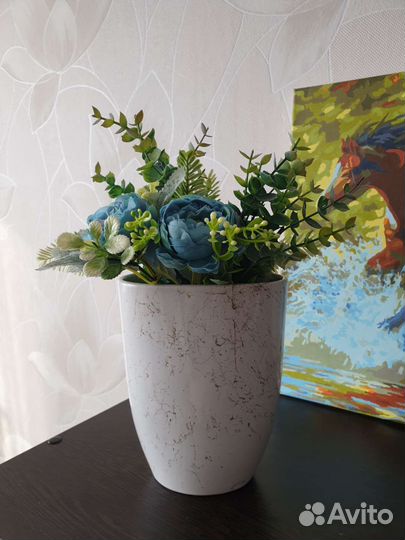 Ваза со цветами