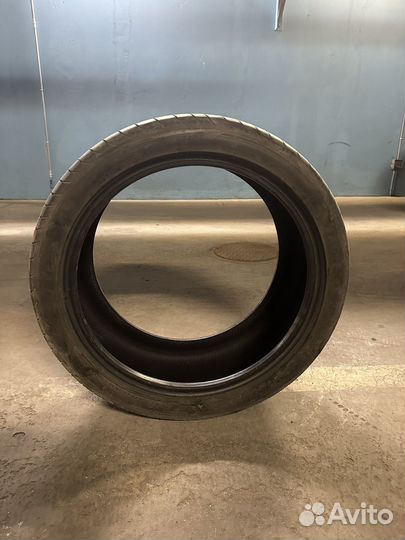 Goodyear Eagle F1 Asymmetric 3 245/40 R19 и 275/35 R19 100Y