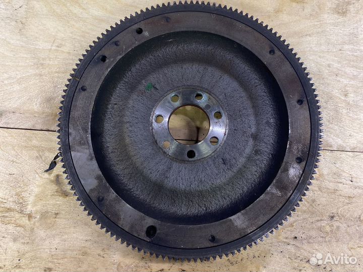 Renault duster 2 литра Маховик