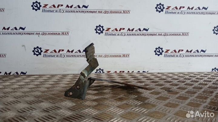 Кронштейн MAN левый Man Tga