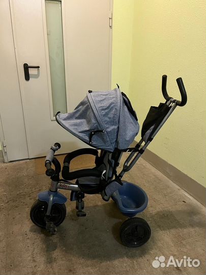 Трехколесный велосипед