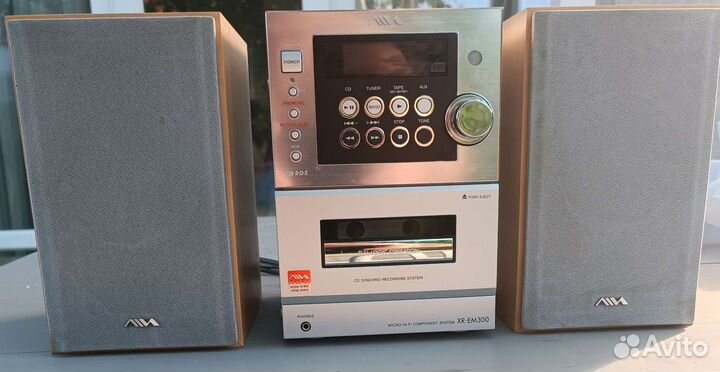 Музыкальный центр