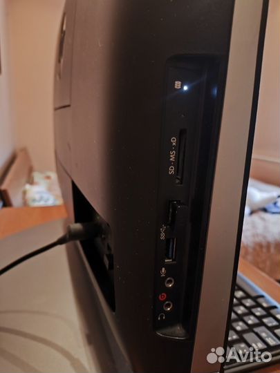 Моноблок hp touchSmart 520 PC