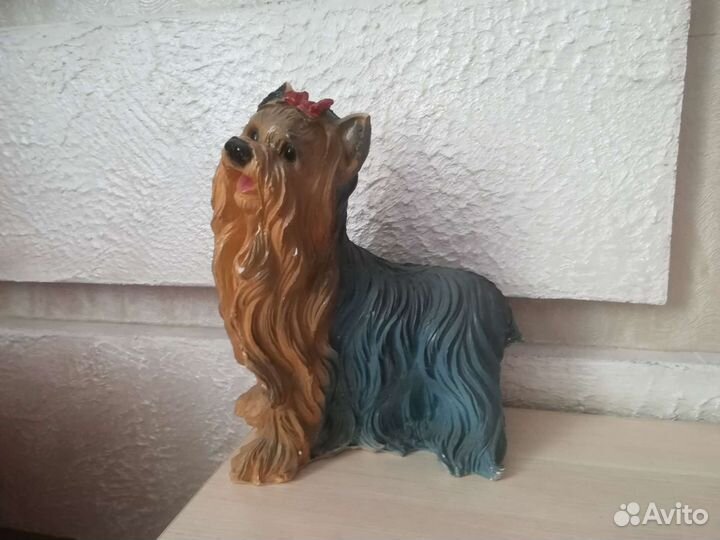 Продам фигурки йорков