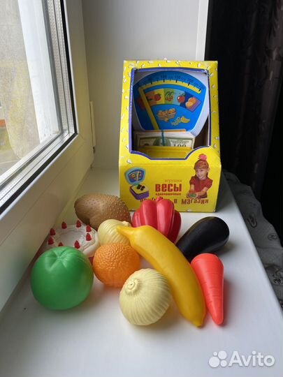 Игрушечные весы