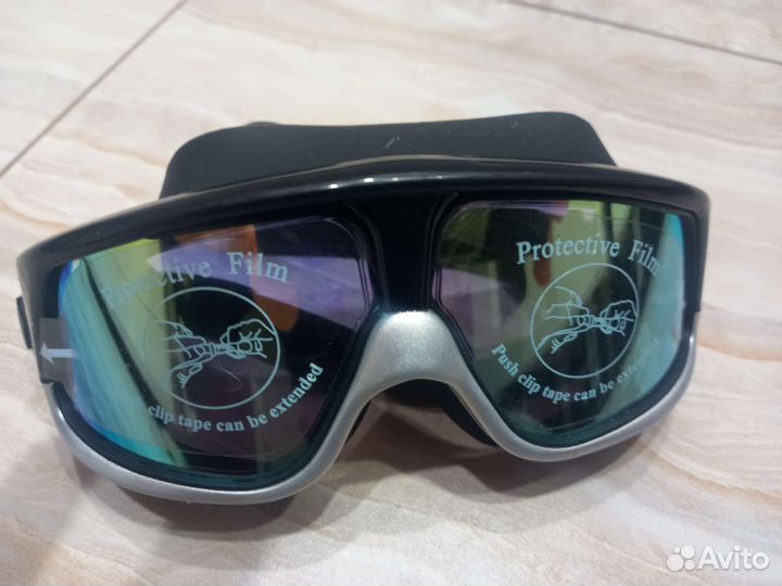 Маска для подводного плавания