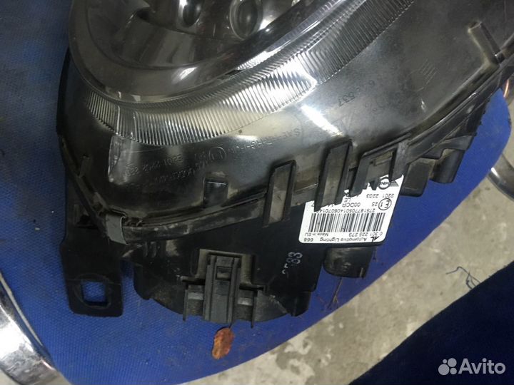 Мlnl coper R56 левая фара