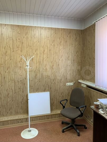 Торгово-офисное помещение 50 кв.м и склад 70 кв.м