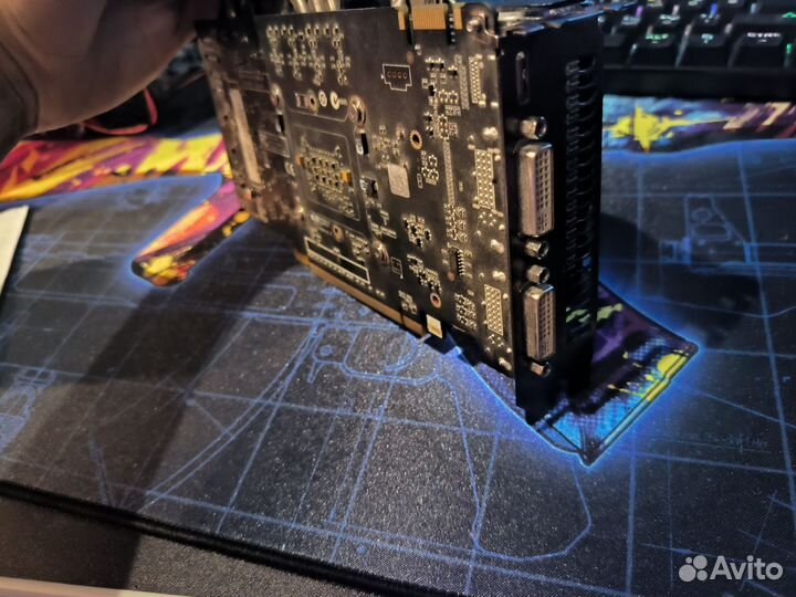 Видеокарта GTX 460 1GB gddr5