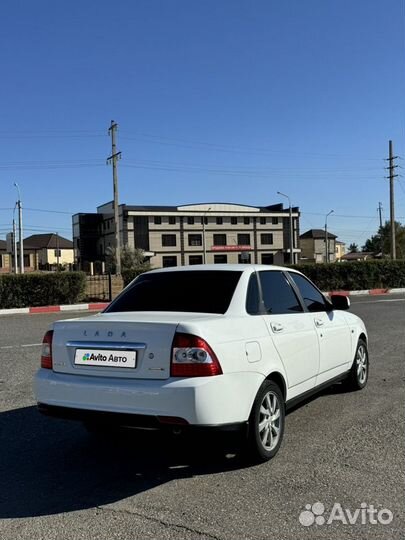 LADA Priora 1.6 МТ, 2014, 200 000 км