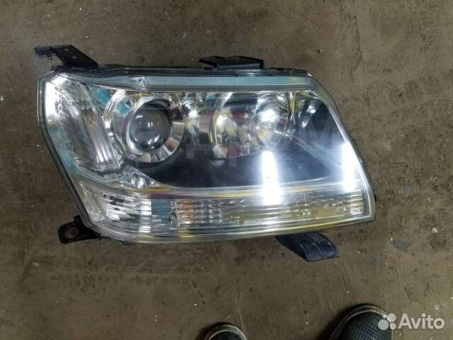 Фара Suzuki Grand Vitara