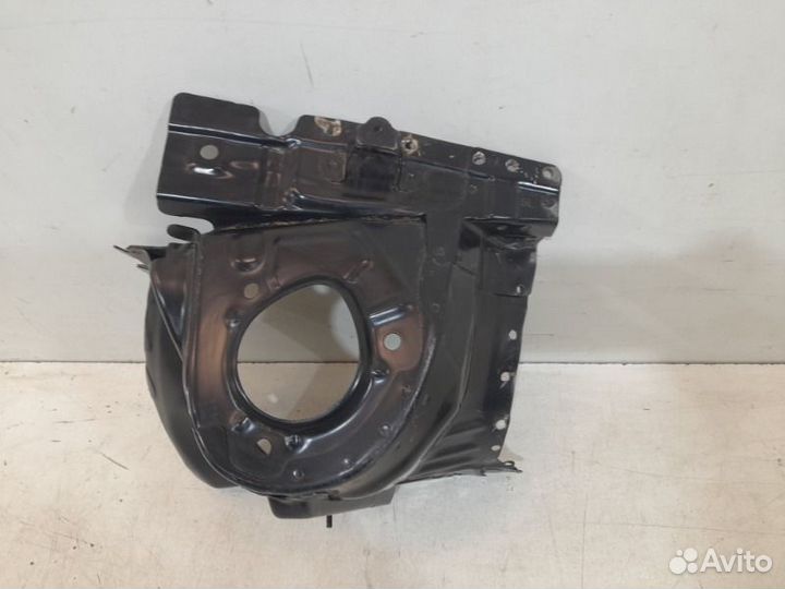 Чашка кузова передняя левая Toyota Corolla E150