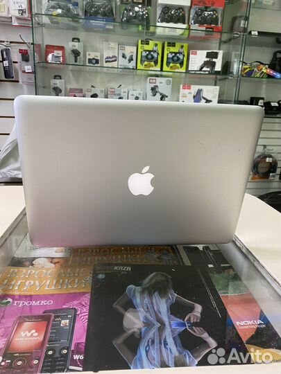 Apple MacBook Pro 13