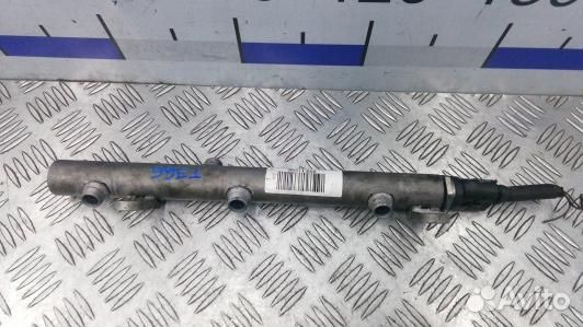 Топливная рампа дизельная chrysler 300C 1 (99E01BB