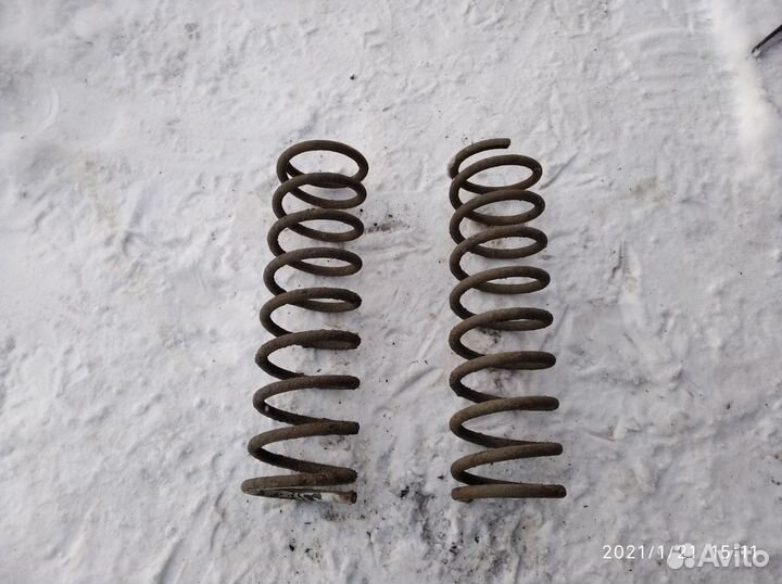 Задние пружины Ока