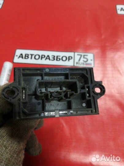 Реостат печки Nissan Ad vzny12 MR18DE 2008