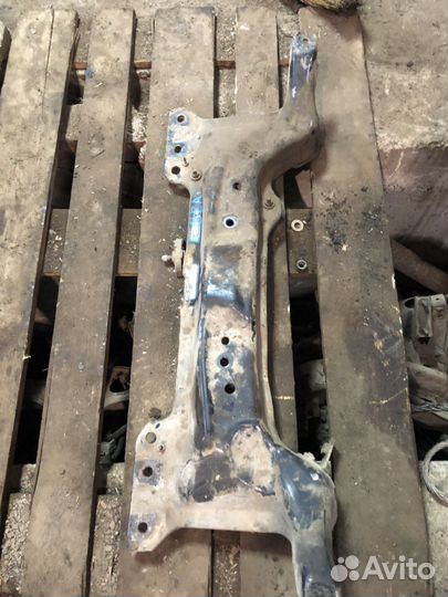 Подрамник Fiat Albea