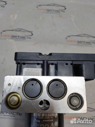 Блок ABS Vw Touareg 7L7