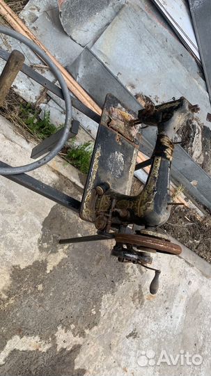 Швейная машинка зингер на запчасти