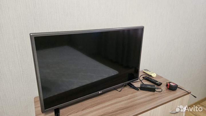 Телевизор Lg SMART tv 28