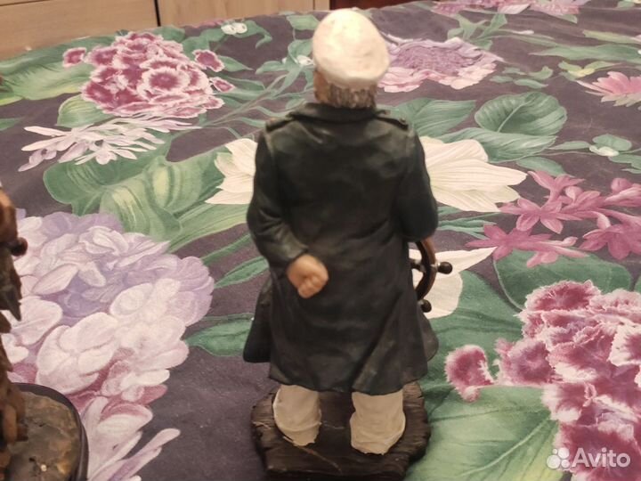 Фигурки коллекционные из Европы новые