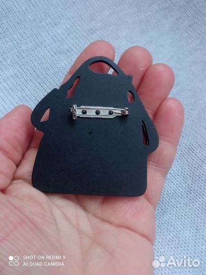 Брошь Значок Новый