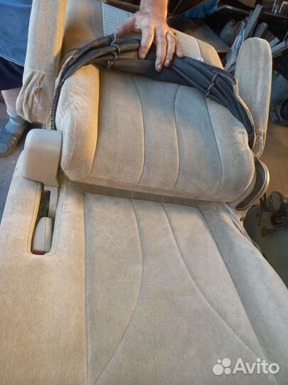 Сиденье минивен Япония