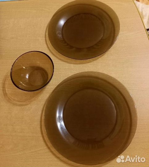 Набор тарелок