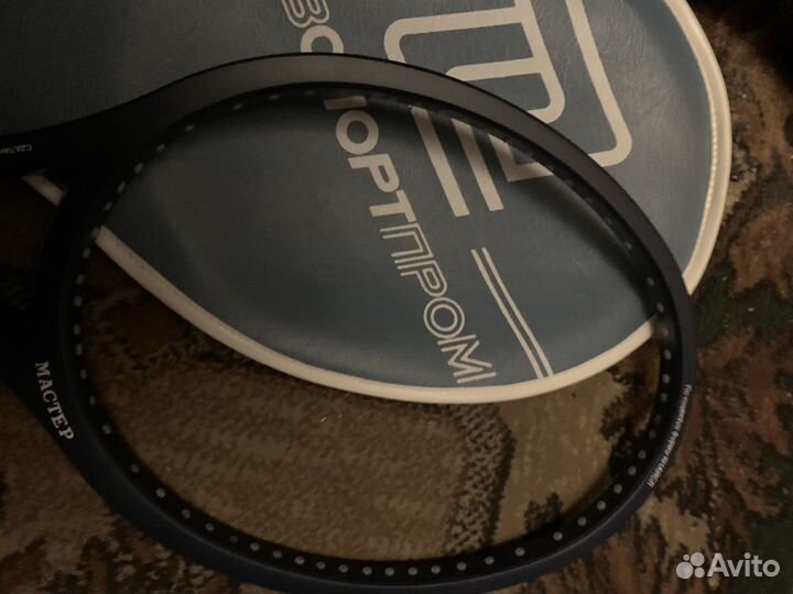 Ракетка для большого тенниса