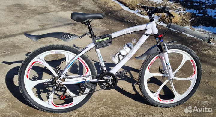 Велосипед горный BMW на литых дисках