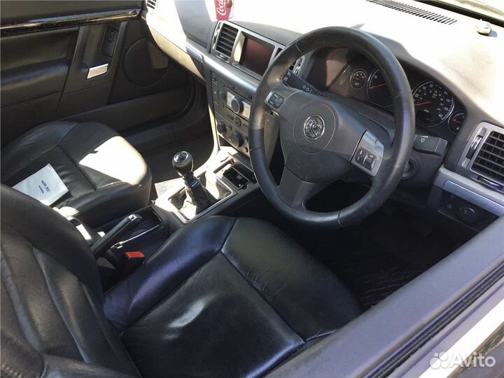 Разбор на запчасти Opel Signum