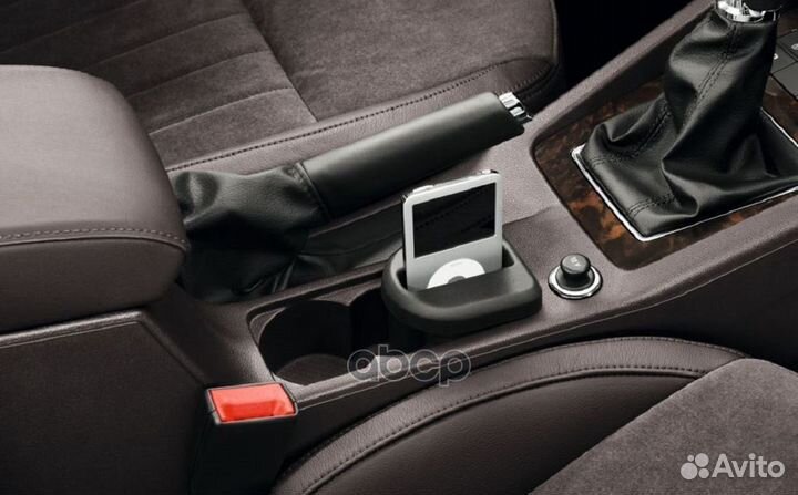 Держатель мультимедии 5JA051435A VAG