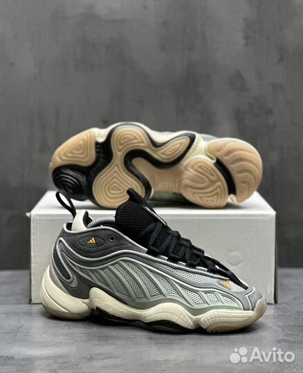 Кроссовки мужские Adidas Intimidation