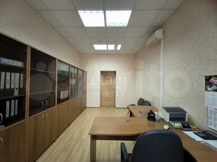 Продам офисное помещение, 197.6 м²