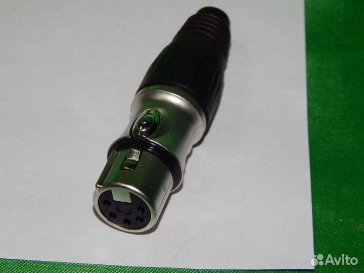 Neutrik XLR NC5FX мама 5 pin
