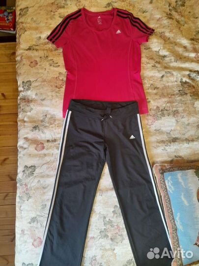 Спортивный костюм adidas