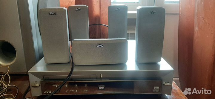 Домашний кинотеатр JVC TH-A5