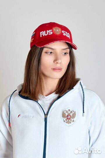 Бейсболка (красный)