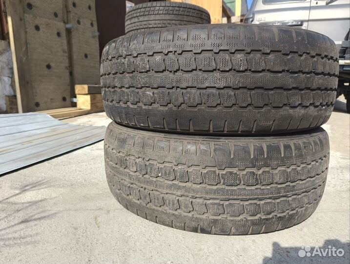 Dunlop D65T Touring 285/65 R17