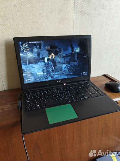 Игровой ноутбук Acer с подсветкой клавиатуры