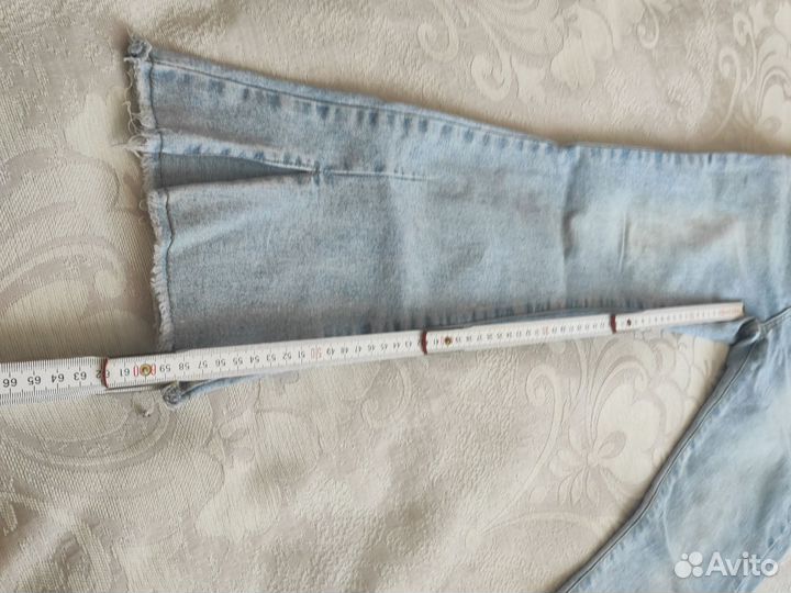 Джинсы девочке 134, утепленные