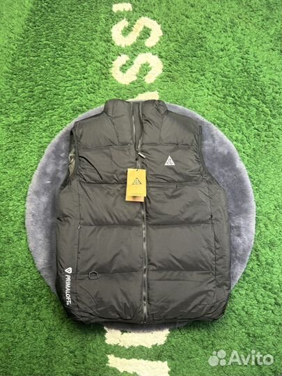 Жилетка nike acg black(Оригинал Легит )