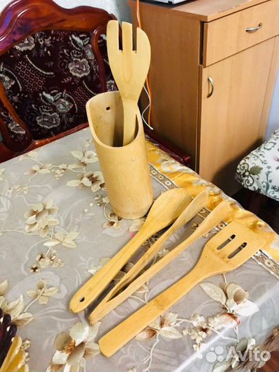 Подставка и ложки для кухни