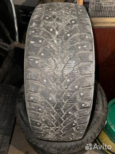 Pirelli Ice Zero 225/55 R17