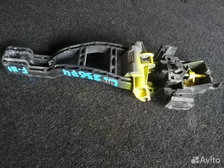 Основание ручки двери наружней левой Ford Focus 3